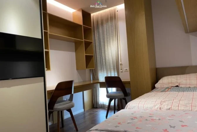 Tirane, jepet me qera apartament 2+1+Ballkon Kati 7, 94 m² 820 € (Fiori Di Bosco)
