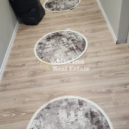 Tirane, jepet me qera apartament 2+1 Kati 2, 90 m² 450 € (Univers City)