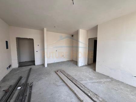 Tirane, shitet apartament 2+1 Kati 2, 114 m² 410.400 € (Rruga e Elbasanit)
