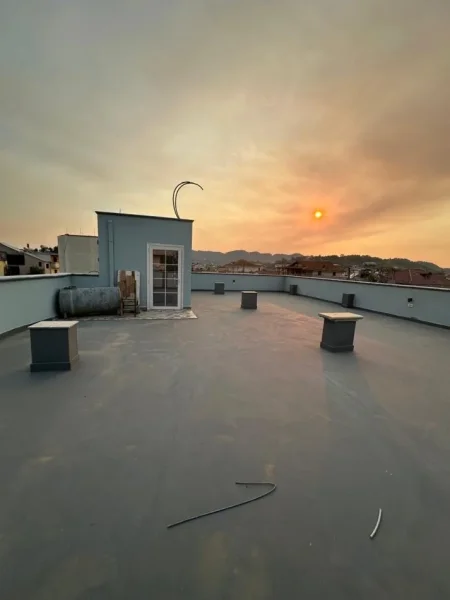 Tirane, shitet 2 Katshe Kati 2, 276 m² (Kombinat)