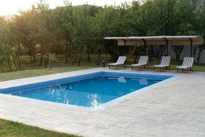 Tirane, jepet me qera Vile 2+1 Kati 1, 120 m² 1.000 € (Baldushk)