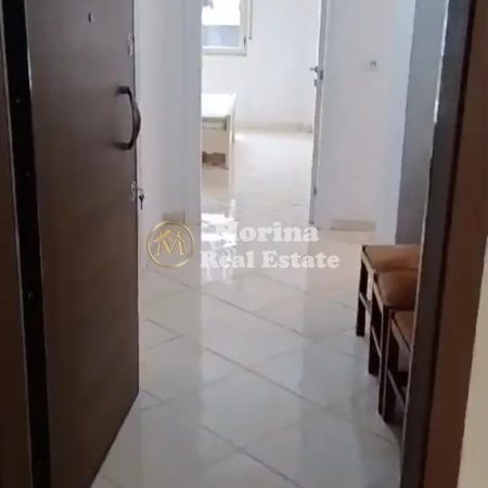 Tirane, jepet me qera apartament 1+1 Kati 2, 70 m² 400 € (Don Bosko)