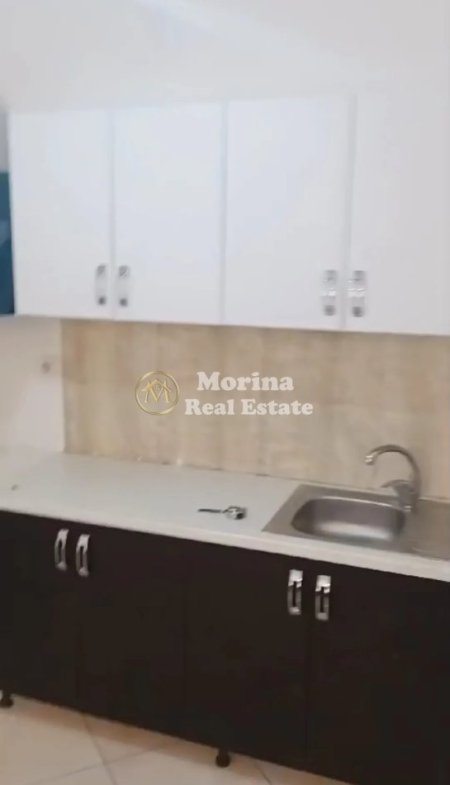 Tirane, jepet me qera apartament 1+1 Kati 2, 70 m² 400 € (Don Bosko)