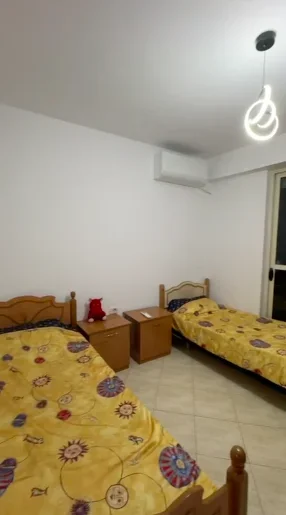 Tirane, jepet me qera apartament 2+1 Kati 2, 100 m² 650 € (Rruga e durresit)