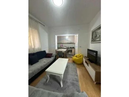 Tirane, shitet apartament 3+1+Ballkon Kati 1, 106 m² 175.000 € (Brryli, Rruga Bardhyl)