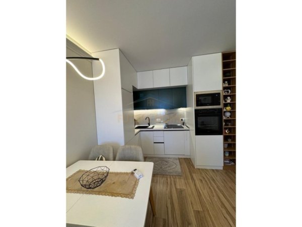 Tirane, shes apartament 1+1 Kati 6, 68 m² 135.000 € (Shitet Apartament 1+1,Rezidenca Future Home, Unaza e Re)