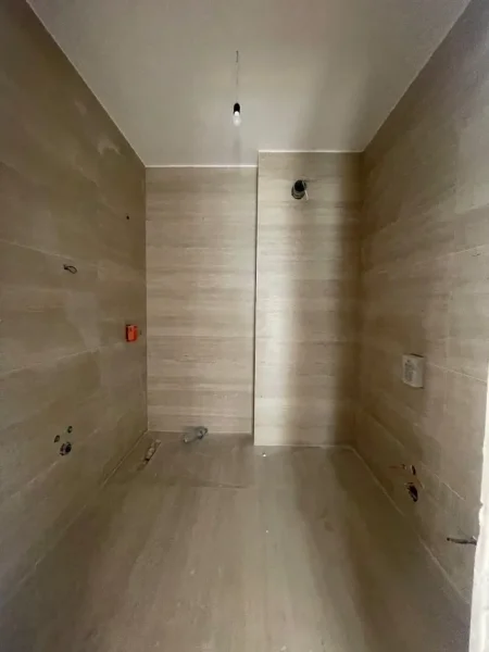 Tirane, shitet apartament 3+1+Ballkon Kati 3, 133 m² 133.200 € (Paskuqan)