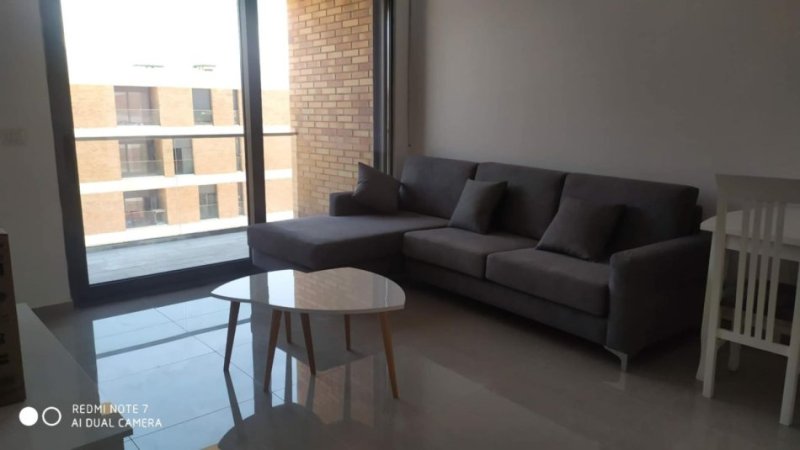 Tirane, jepet me qera apartament 2+1+Ballkon Kati 9, 92 m² 600 € (everest121610)