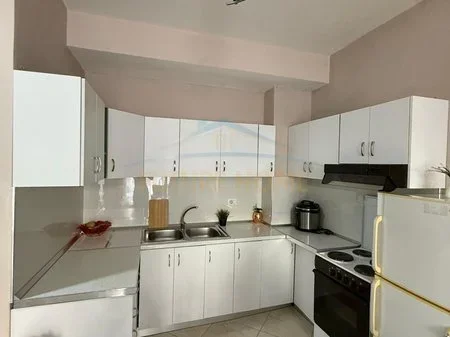 Tirane, jepet me qera apartament 1+1 Kati 5, 56 m² 490 € 