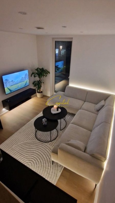 Tirane, jepet me qera apartament 2+1 Kati 1, 75 m² 450 € (KODRA E PRIFTIT)