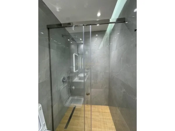 Tirane, shitet apartament 1+1 Kati 10, 75 m² 170.000 € 