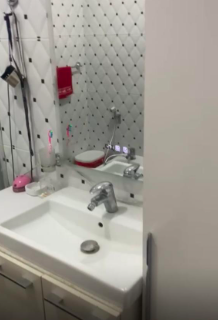 Tirane, jepet me qera apartament 2+1 Kati 2, 100 m² 500 € (brryli)