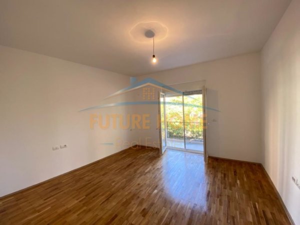Qera, Ambjent Biznesi, Selitë, Tiranë, 180 m² 2.000 €