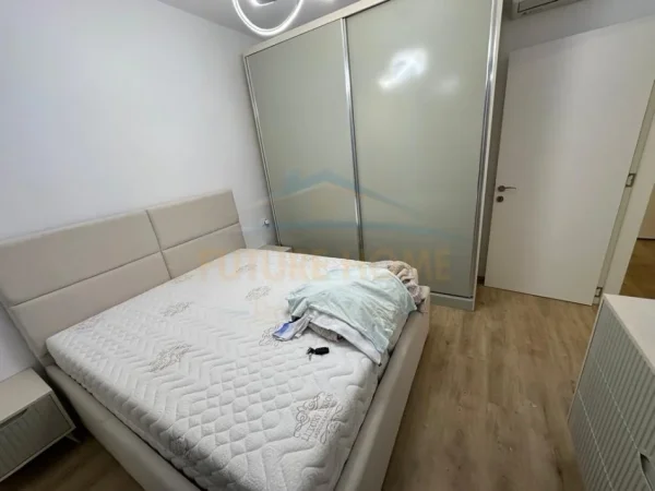 0683487469 Tirane, jepet me qera apartament 1+1 Kati 2, 52 m² 550 € (Stacioni i Trenit , Rruga Karl Gega)