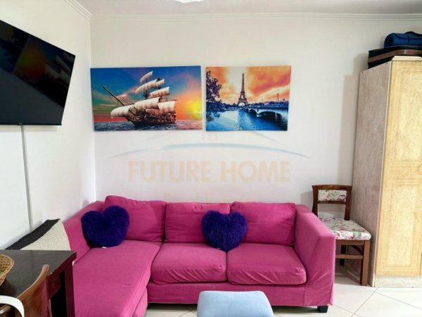 Tirane, jepet me qera apartament 1+1 Kati 4, 40 m² 460 € (21 Dhjetori,)