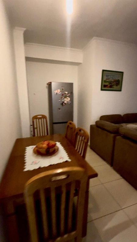 Tirane, shitet apartament 2+1+Ballkon Kati 4, 90 m² 125.000 € (joklin persi)