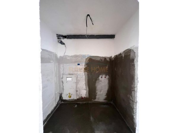 0683487469 Tirane, shitet apartament 2+1 Kati 2, 114 m² 410.400 € (Rruga e Elbasanit , Prane Air Albania)