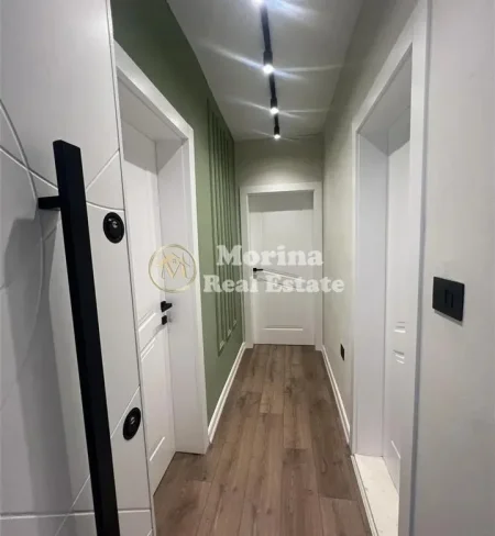 Tirane, shitet apartament 1+1 Kati 1, 40 m² 105.000 € (21 Dhjetori, Mozaiku)