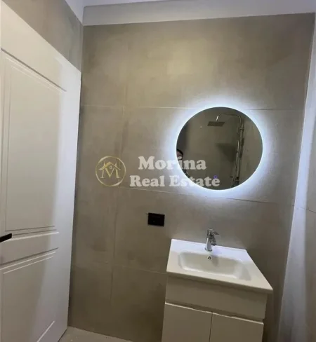 Tirane, shitet apartament 1+1 Kati 1, 40 m² 105.000 € (21 Dhjetori, Mozaiku)