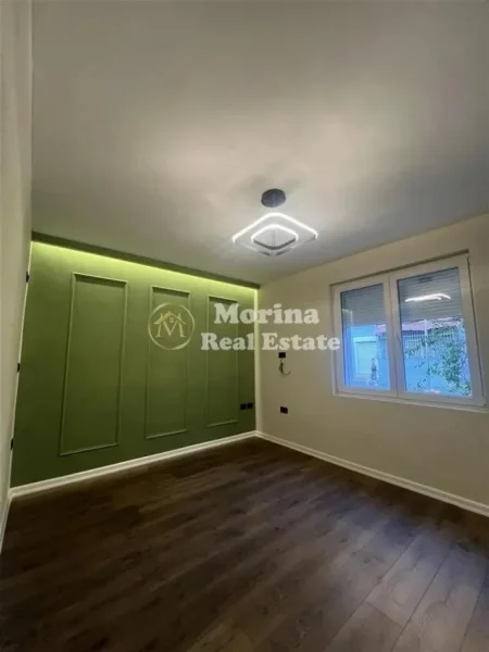 Tirane, shitet apartament 1+1 Kati 1, 40 m² 105.000 € (21 Dhjetori, Mozaiku)