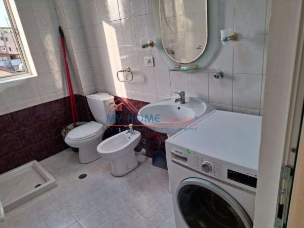 Apartament 1+1 me qera tek Stacioni i Trenit