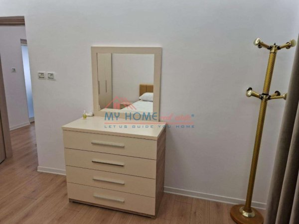 Apartament 1+1 me qera tek Stacioni i Trenit