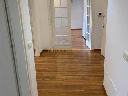 Shitet, Apartament 3+1+2, Zogu i Zi, Tirane. AREA57027