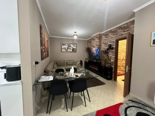 Tirane, shitet apartament 2+1+Ballkon Kati 7, 85 m² 139.000 € (Astir)