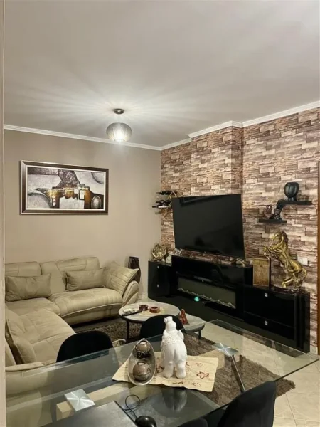 Tirane, shitet apartament 2+1 Kati 7, 85 m² 129.000 € (ASTIR)