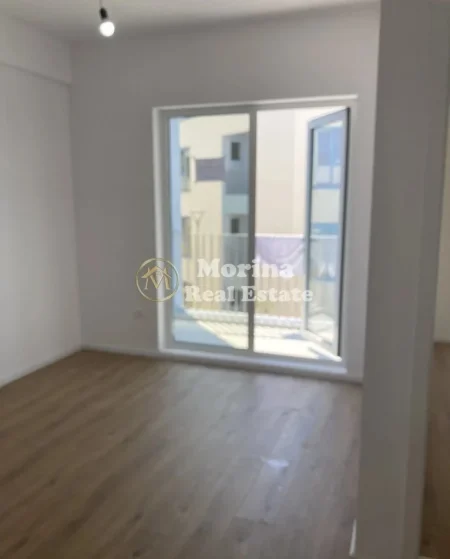 Tirane, shitet apartament 1+1 Kati 1, 49 m² 105.000 € (Rruga Dalip Topi)