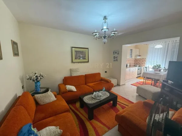 Tirane, shitet apartament 3+1+Ballkon , 95 m² 155.000 €