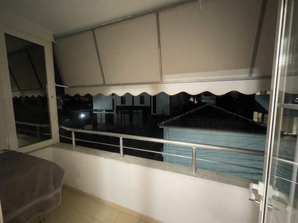 Tirane, jepet me qera apartament 1+1+Ballkon Kati 3, 70 m² 480 € (RRUGA E DIBRES)