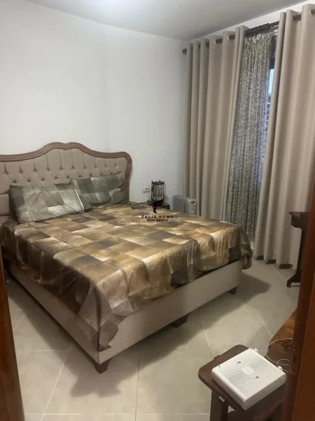 Tirane, jepet me qera apartament 1+1 Kati 4, 62 m² 800 € (9 KATSHET)