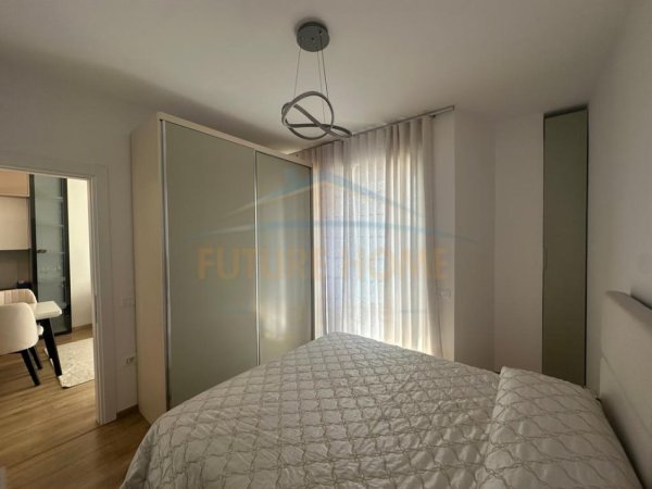 Tirane, jepet me qera apartament 1+1+Ballkon Kati 2, 52 m² 550 € (Bulevardi i Ri)