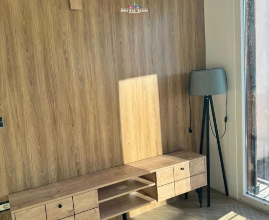 Tirane, jepet me qera apartament 1+1 Kati 7, 70 m² 650 € (Don Bosko)