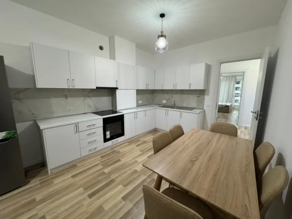 Tirane, jepet me qera apartament 1+1 Kati 5, 500 € 