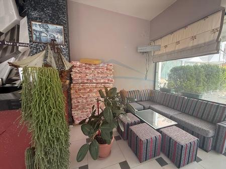 Tirane, jepet me qera bar-kafe Kati 0, 104 m² 500 € (RRUGA MAHMUT ALLUSHI)