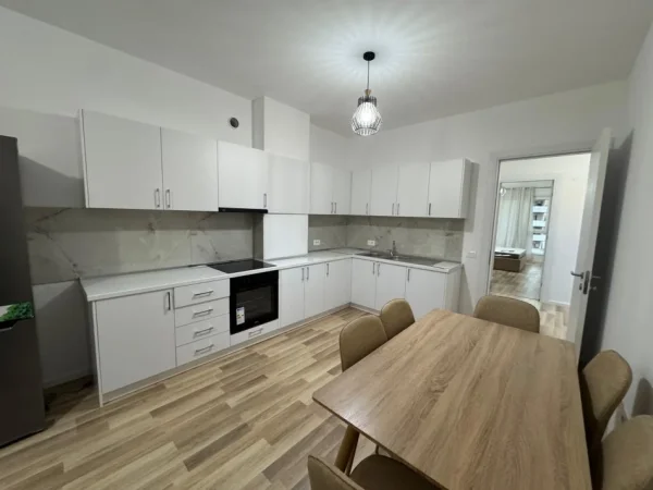 Tirane, jepet me qera apartament 1+1 Kati 5, 63 m² 500 € (Astir)