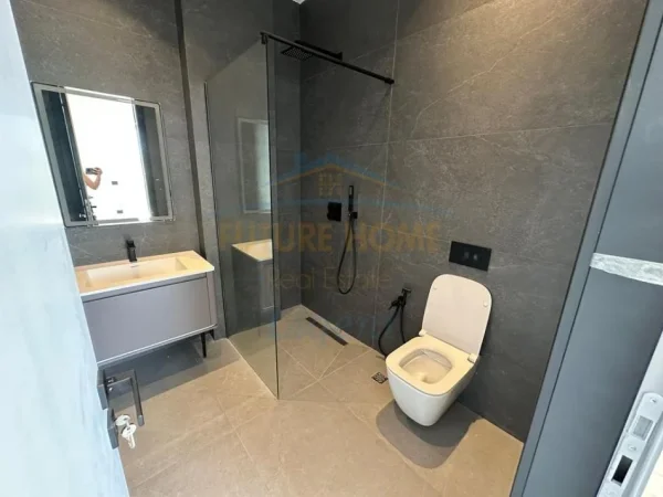 Tirane, jepet me qera Vile 3 Katshe , 4.000 € (Forest Residence)