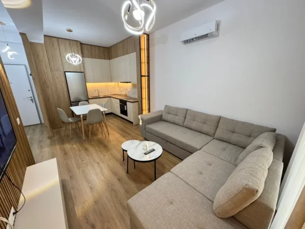 Tirane, jepet me qera apartament 2+1 Kati 4, 100 m² 600 € (Kaimi)