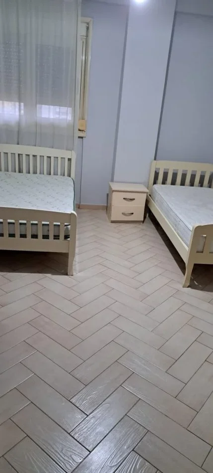 Tirane, jepet me qera apartament 2+1 Kati 5, 100 m² 600 € (Don Bosko Vizion Plus)