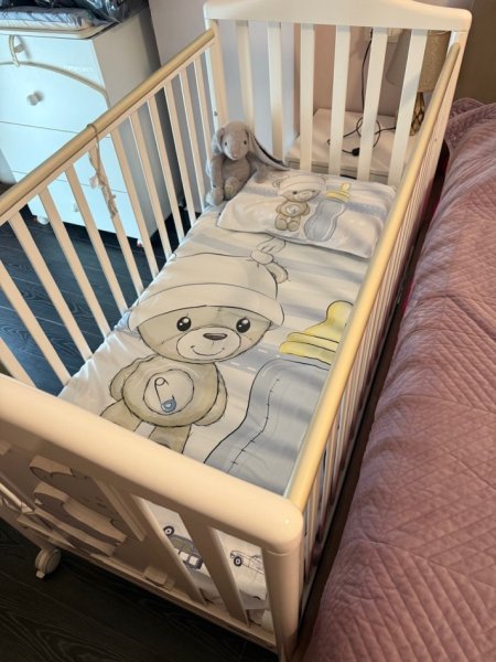 Tirane, shes Krevat PALI, italian mosha 0-5 vjec 160€ ulje