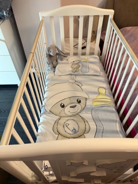 Tirane, shes Krevat PALI, italian mosha 0-5 vjec 160€ ulje