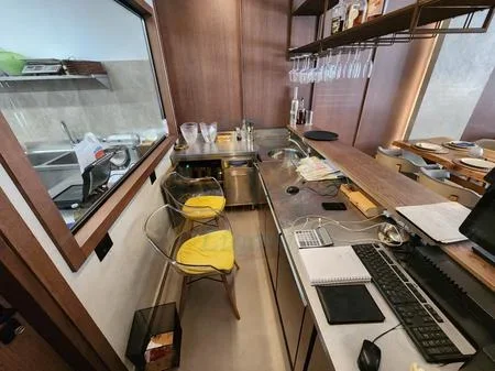 Tirane, shitet bar-resorant Kati 0, 110 m² 290.000 € (REZIDENCA KODRA E DIELLIT 1)