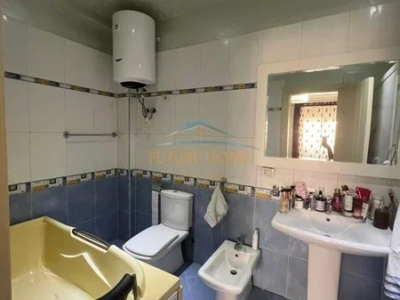 Tirane, shitet apartament 2+1+Ballkon Kati 3, 119 m² 300.000 € (BULEVARDI GJERGJ FISHTA)