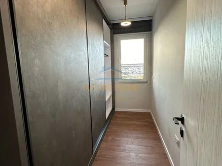 Tirane, shitet apartament 2+1+Ballkon Kati 8, 180 m² 430.000 € (PERBALL KOMPLEKSIT DELIJORGJI)