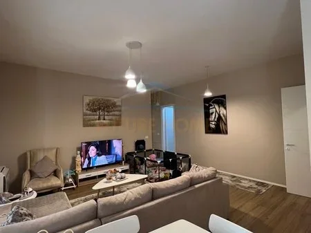 Tirane, shitet apartament 2+1+Ballkon Kati 5, 126 m² 385.000 € (KOMPLEKSI DELIJORGJI)