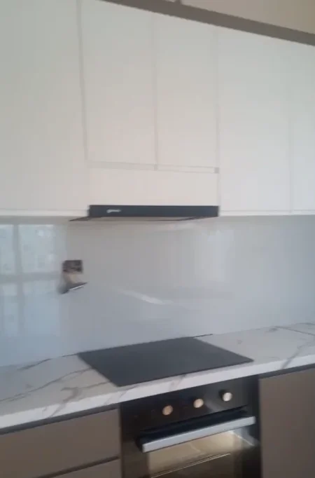 Durres, jepet me qera Vile 3+1+Aneks Kati 3, 300 € (Bregu i Detit nr.10 Arapaj)