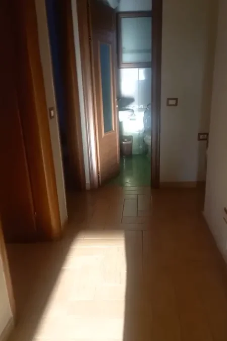 Durres, jepet me qera Vile 3+1+Aneks Kati 3, 300 € (Bregu i Detit nr.10 Arapaj)
