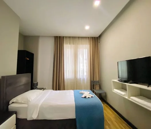 Tirane, shitet apartament , 122 m² (Pazari i ri)